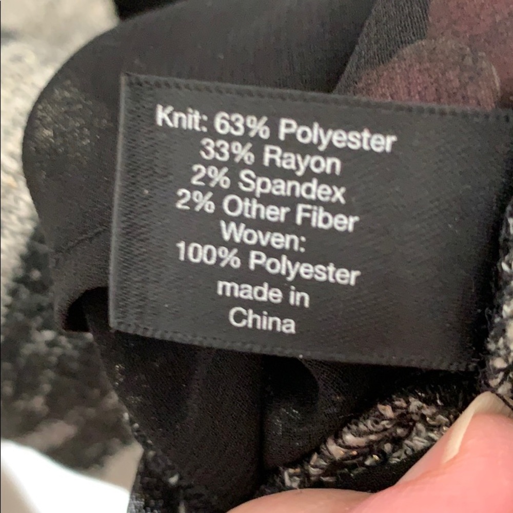 Round Neck Crisscross Back Sheer Panel 22/24 NWT - Picture 5 of 5